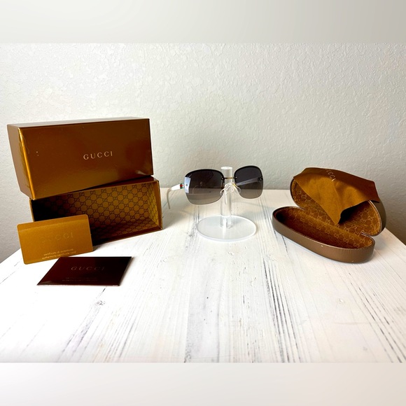 Gucci Rhinestone Sherry Line Rimless Sunglasses 